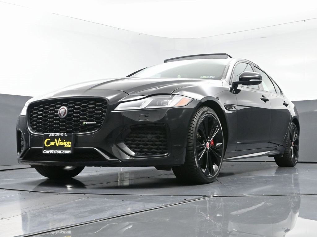 Used 2022 Jaguar XF R-Dynamic SE image 53