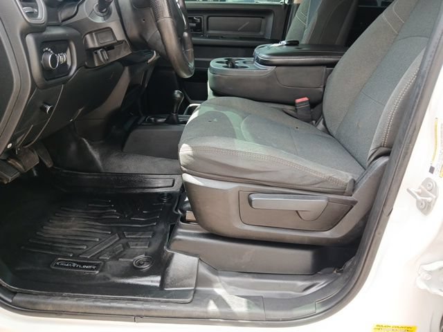 Used 2020 RAM 3500 Tradesman w/ Chrome Appearance Group AWD/4WD image 33