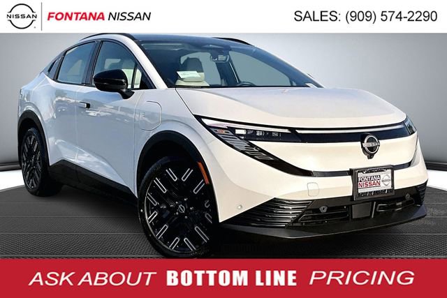 New 2026 Nissan Leaf Platinum+ w/ Cargo Package (Platinum+) image 1