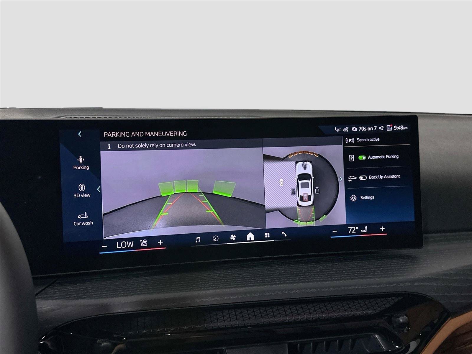 New 2025 BMW 330i Sedan w/ Premium Package RWD image 23