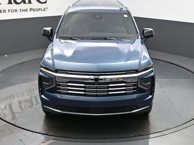 New 2025 Chevrolet Suburban Premier image 38