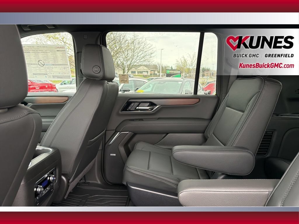 New 2026 GMC Yukon XL Denali w/ Sun & Power Step Package AWD/4WD image 31