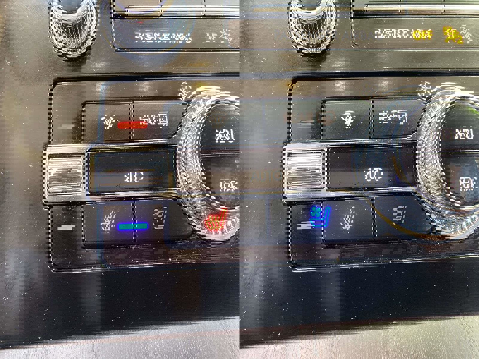 Certified 2024 Lincoln Navigator L Reserve AWD/4WD image 26