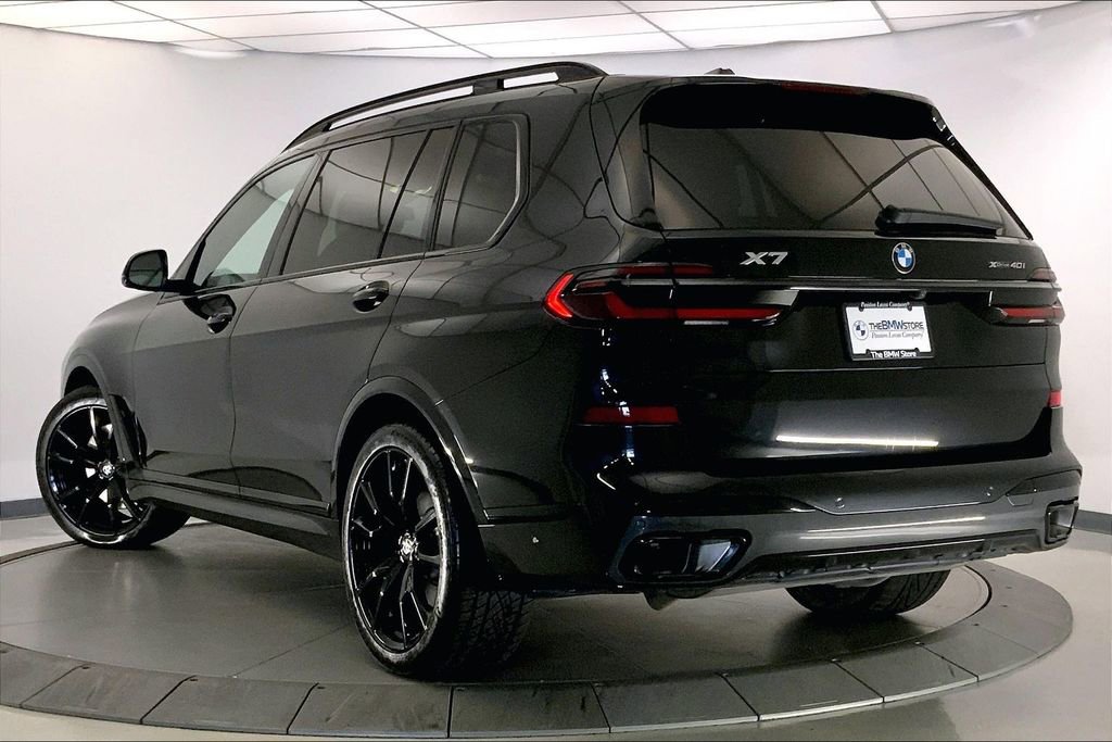 Certified 2024 BMW X7 xDrive40i w/ M Sport Package image 10