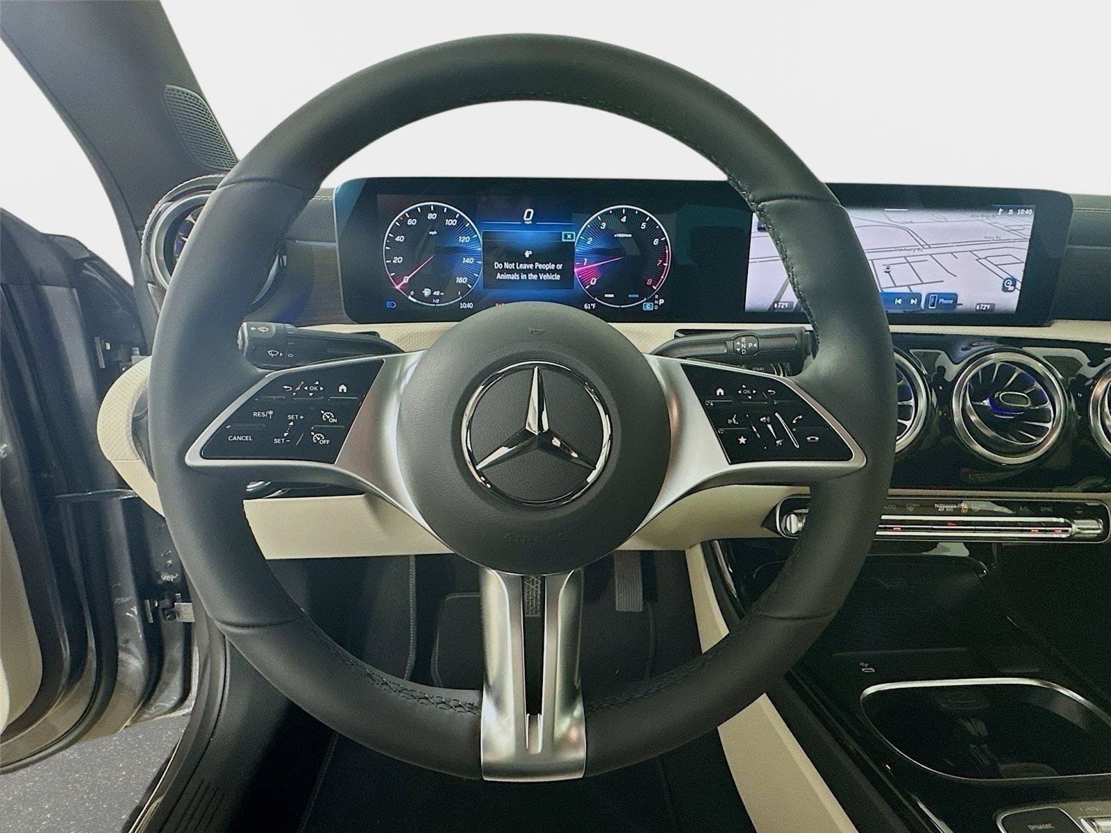 Certified 2025 Mercedes-Benz CLA 250 4MATIC image 11