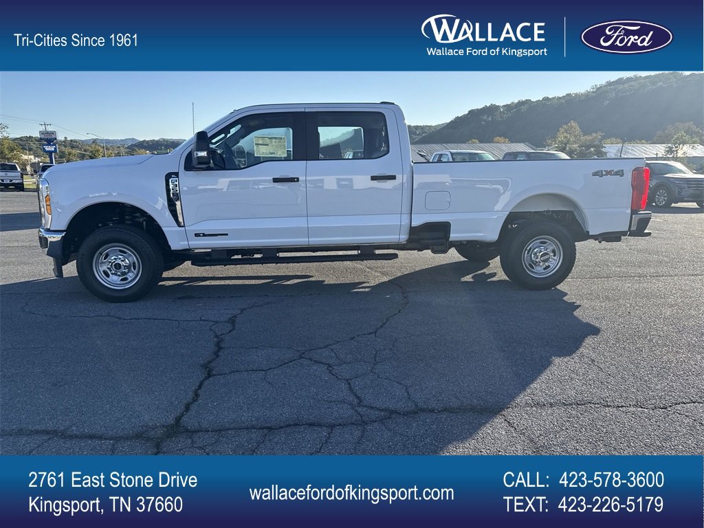New 2026 Ford F350 XL image 3