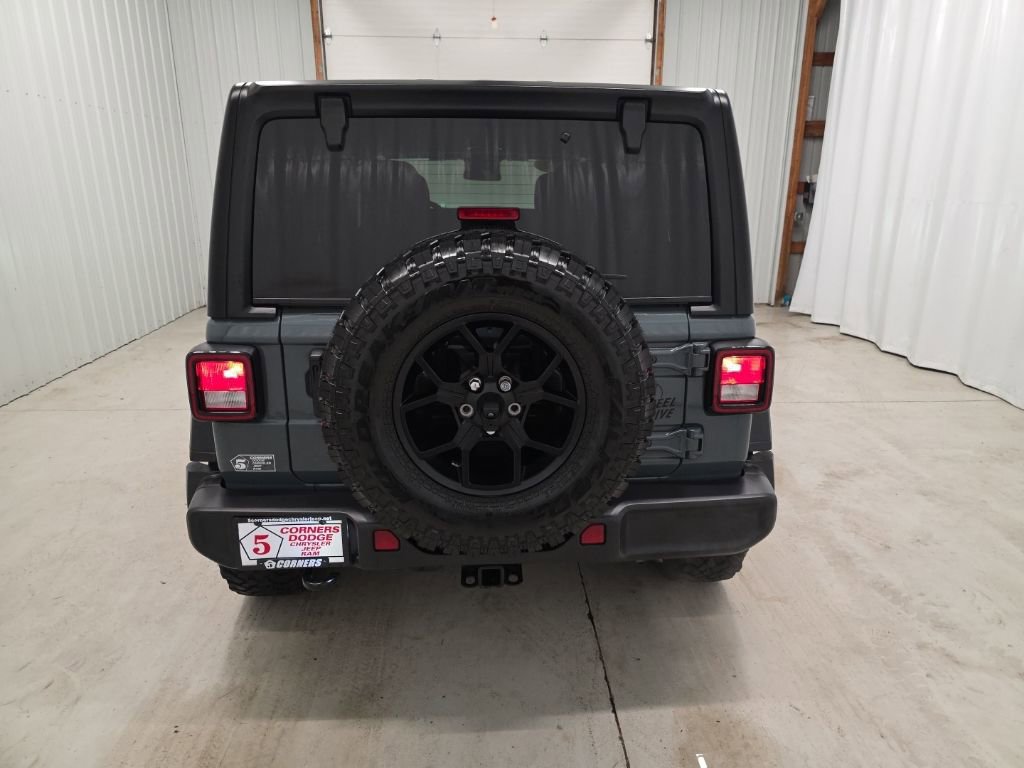 Used 2024 Jeep Wrangler Unlimited Sport AWD/4WD image 4