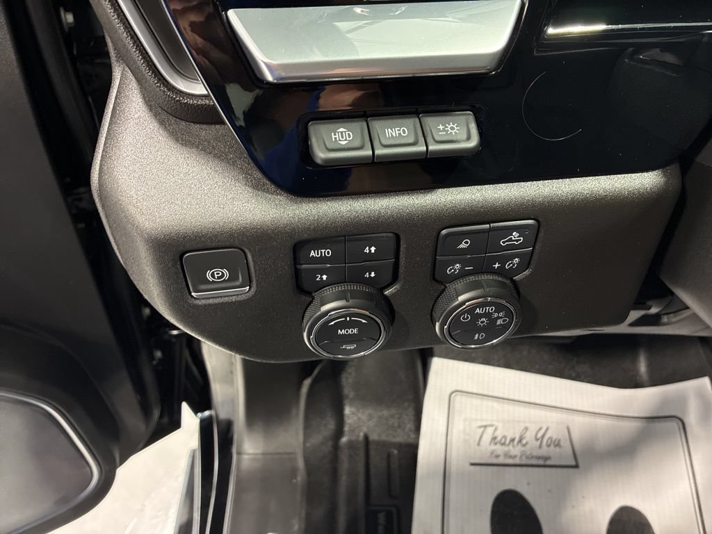 Used 2024 Chevrolet Silverado 2500 High Country w/ High Country Premium Package AWD/4WD image 25