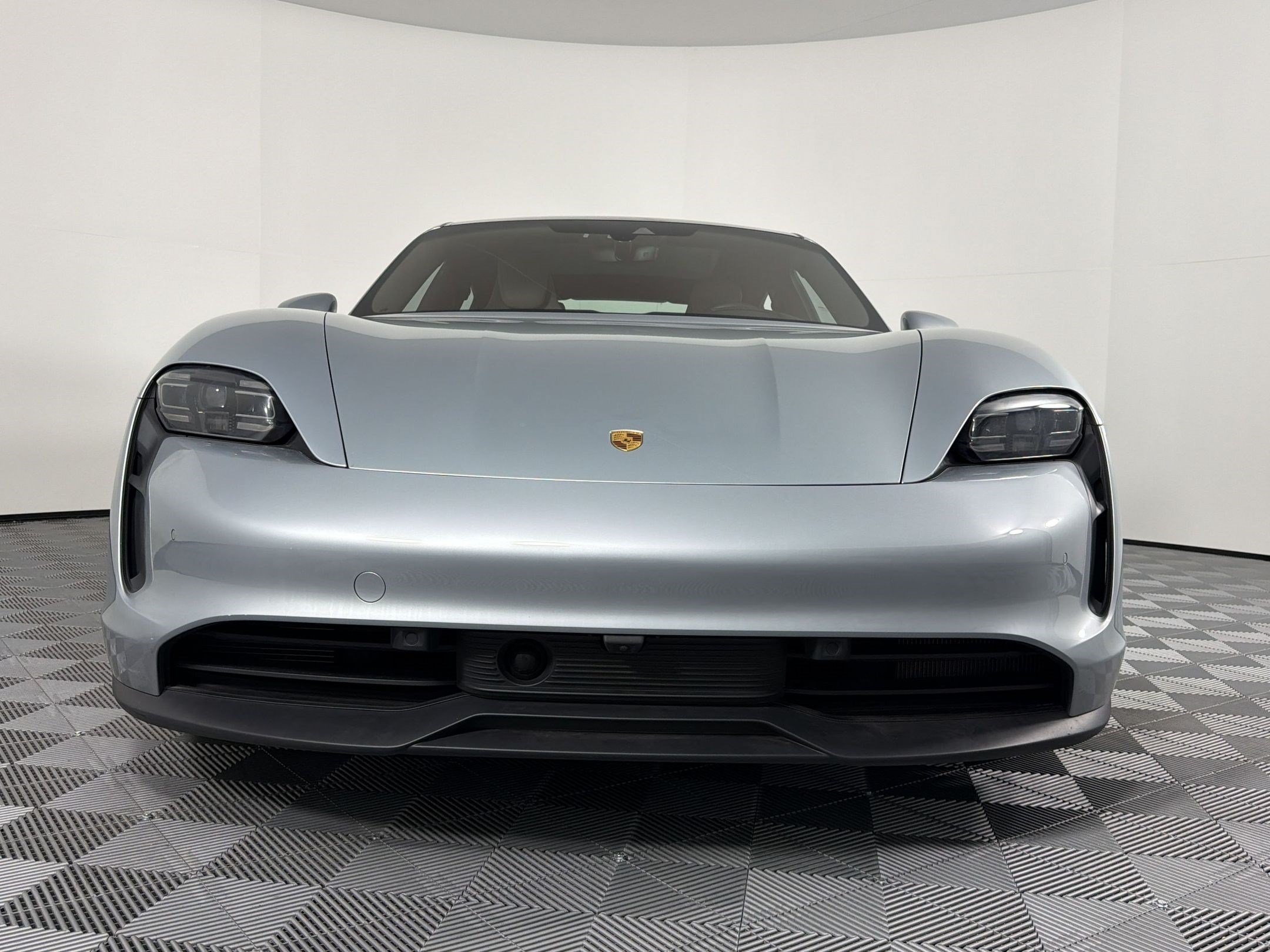 Certified 2022 Porsche Taycan RWD image 13