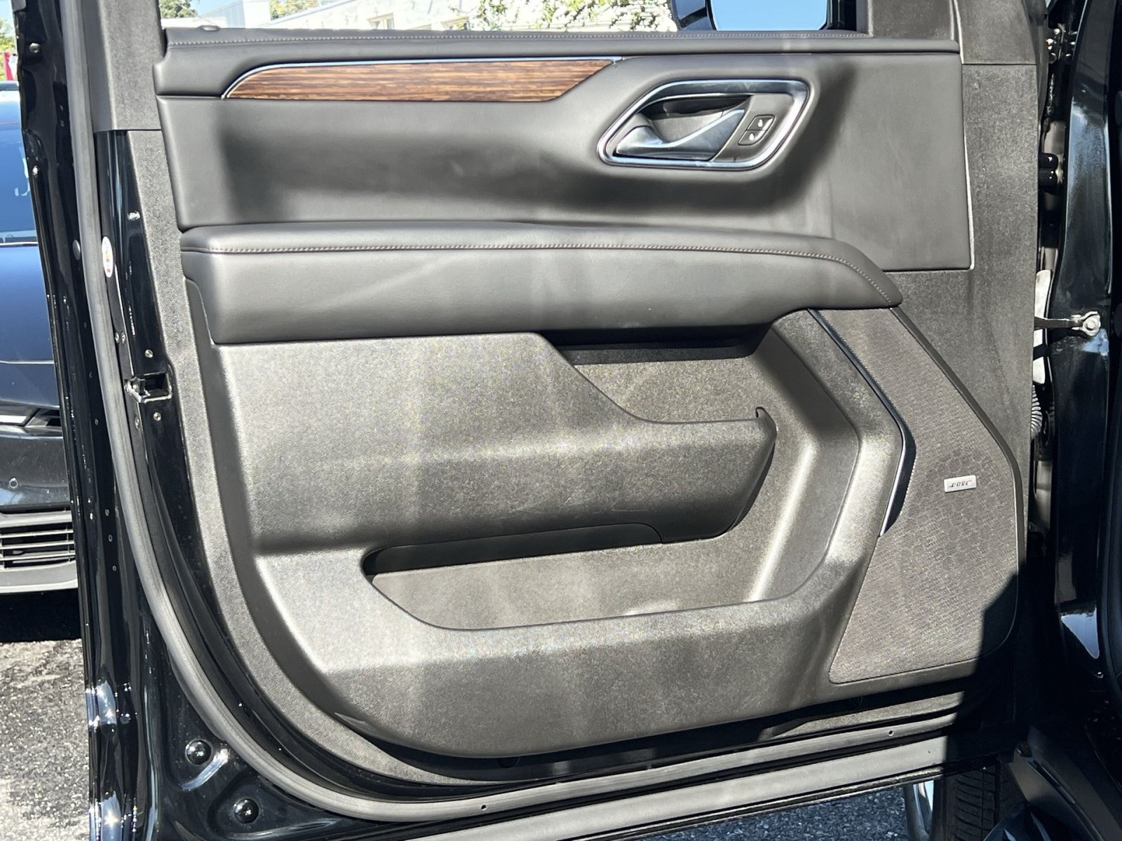 Used 2024 Chevrolet Tahoe High Country w/ Max Trailering Package AWD/4WD image 39