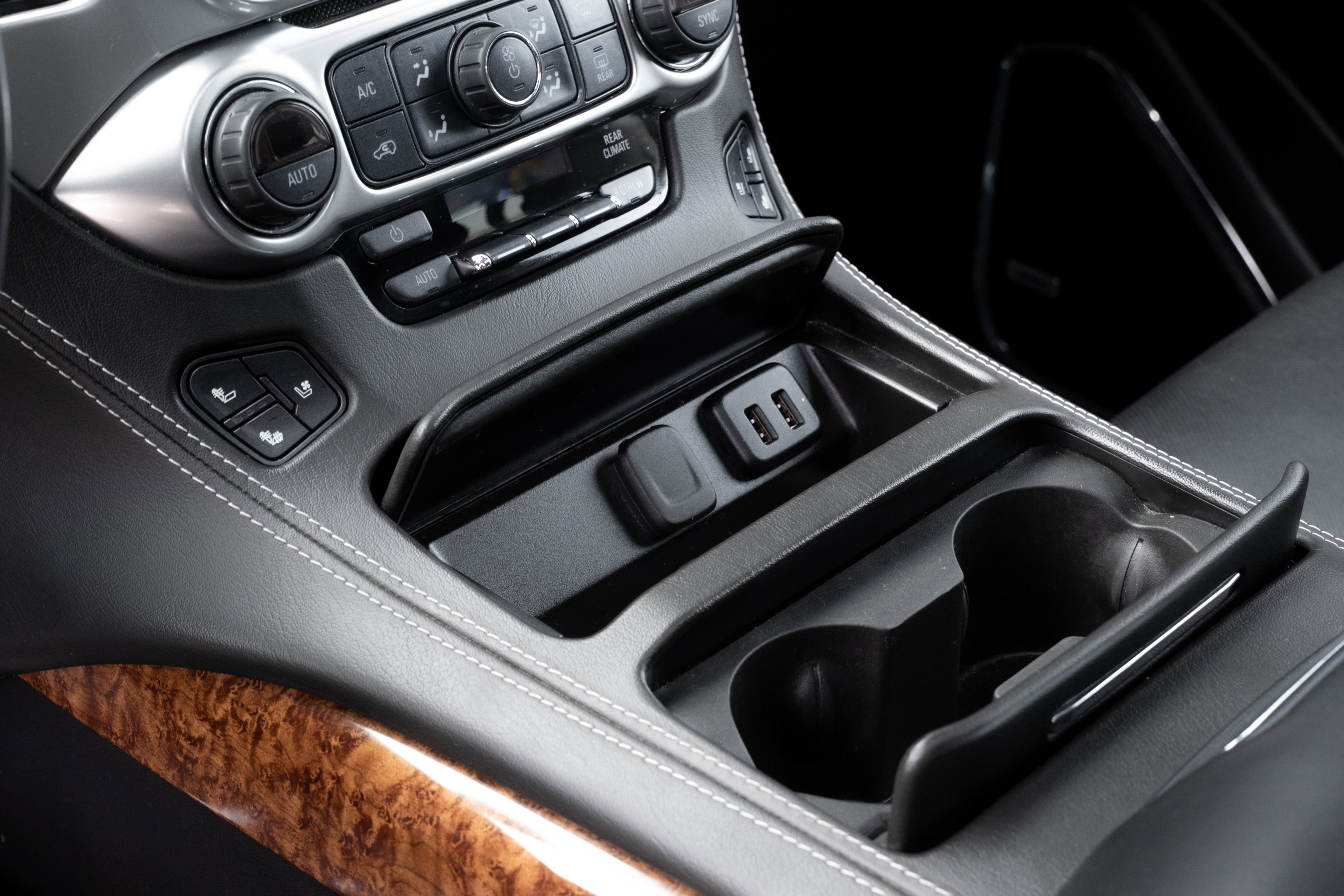 Used 2019 Chevrolet Tahoe Premier image 18