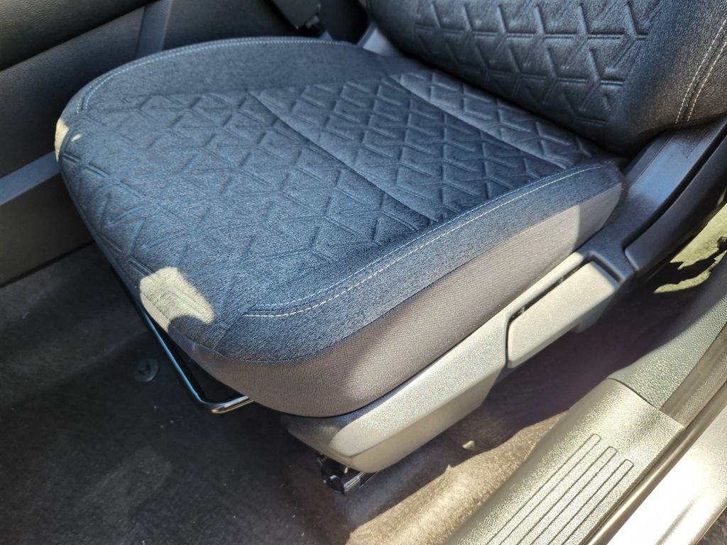 Certified 2025 Nissan Kicks SV AWD/4WD image 20
