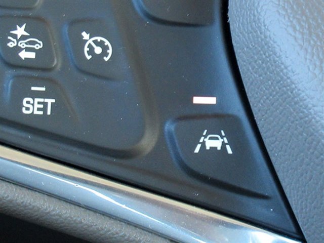 Used 2021 Chevrolet Malibu LT FWD image 30