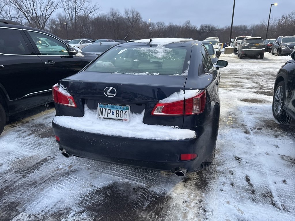 Used 2011 Lexus IS 350 AWD w/ Preferred Accessory Package image 10