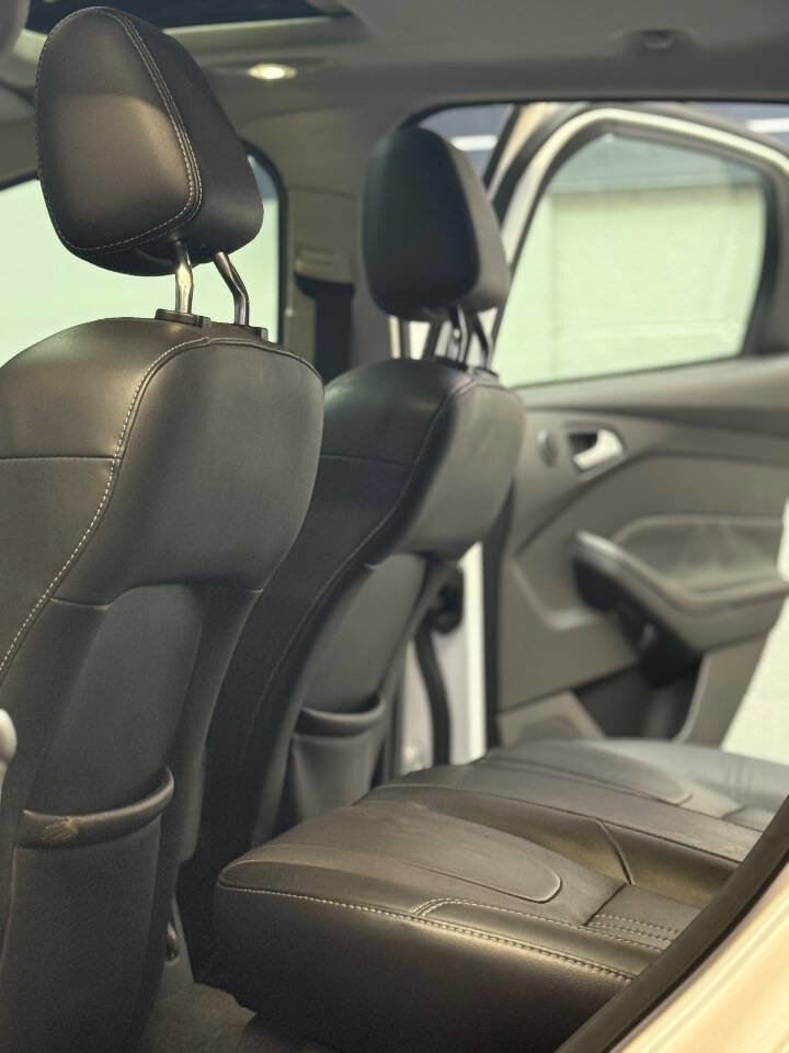 Used 2012 Ford Focus SEL image 8