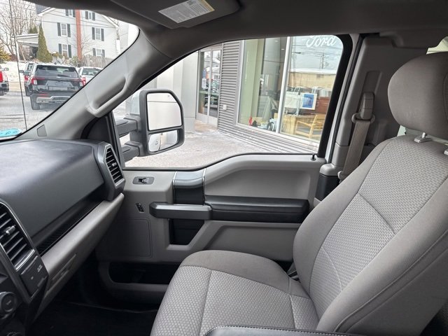 Used 2017 Ford F150 XLT w/ Equipment Group 302A Luxury image 29