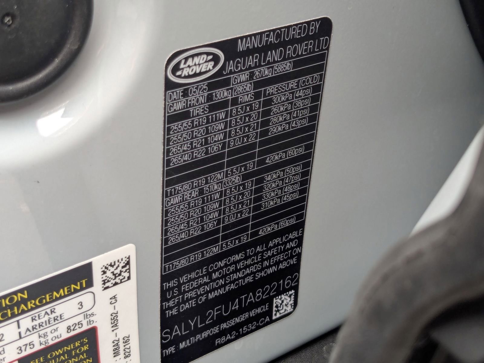 New 2026 Land Rover Range Rover Velar Dynamic SE image 25