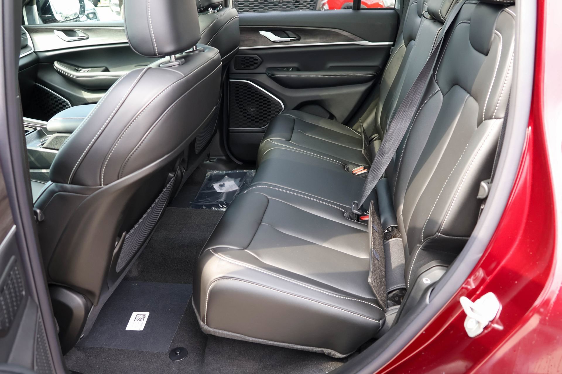 New 2026 Jeep Grand Cherokee Limited image 15