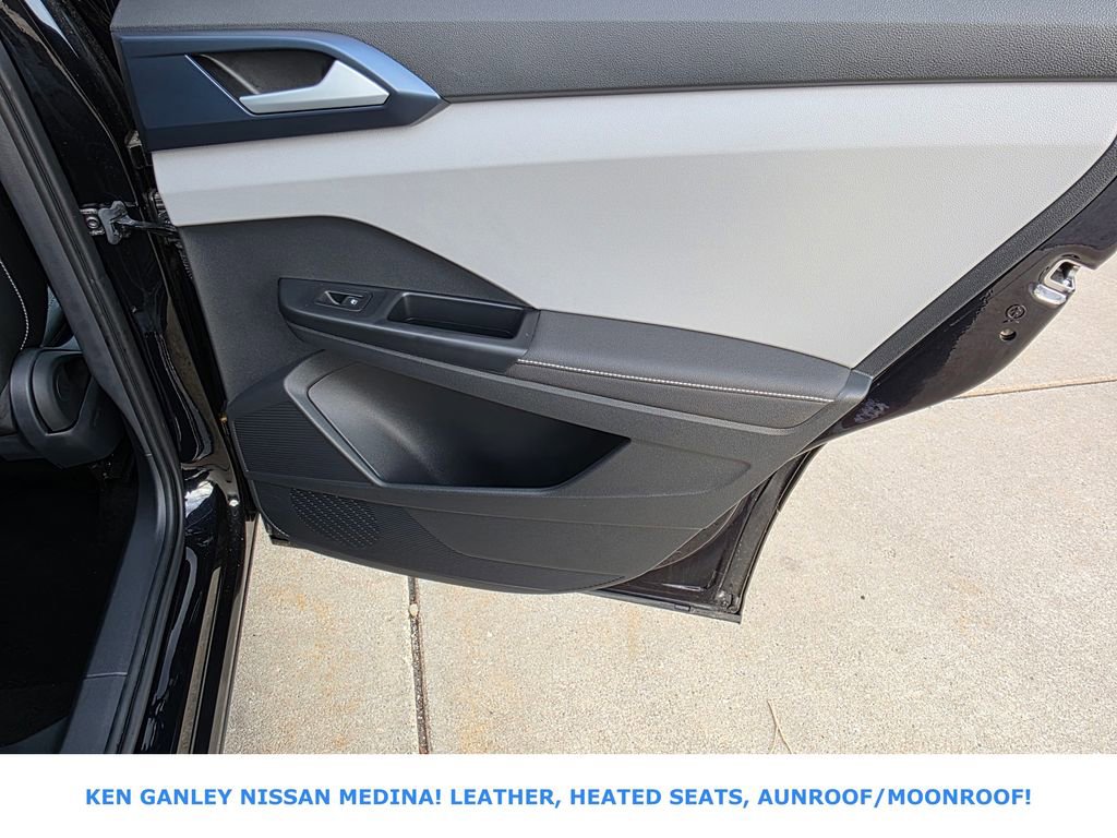 Used 2024 Volkswagen Taos SE image 51