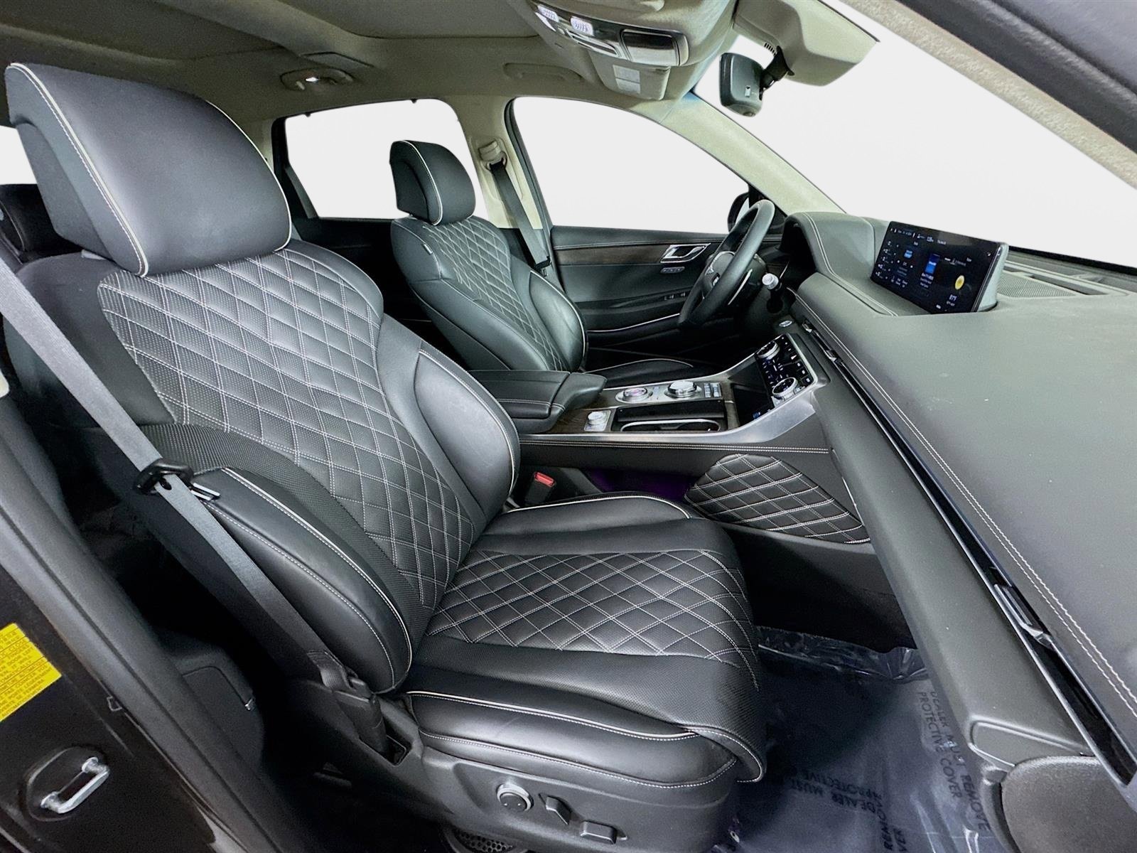 Certified 2024 Genesis GV80 3.5T w/ Prestige Package image 30