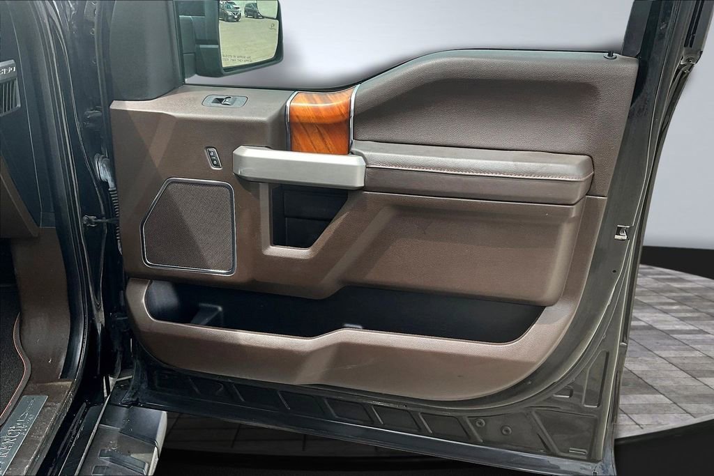 Used 2018 Ford F150 King Ranch image 30