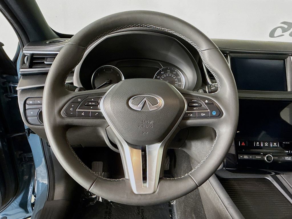 Used 2023 INFINITI QX55 Luxe w/ Cargo Package AWD/4WD image 11