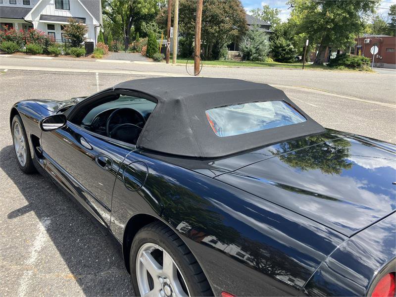 Used 1998 Chevrolet Corvette Convertible image 17