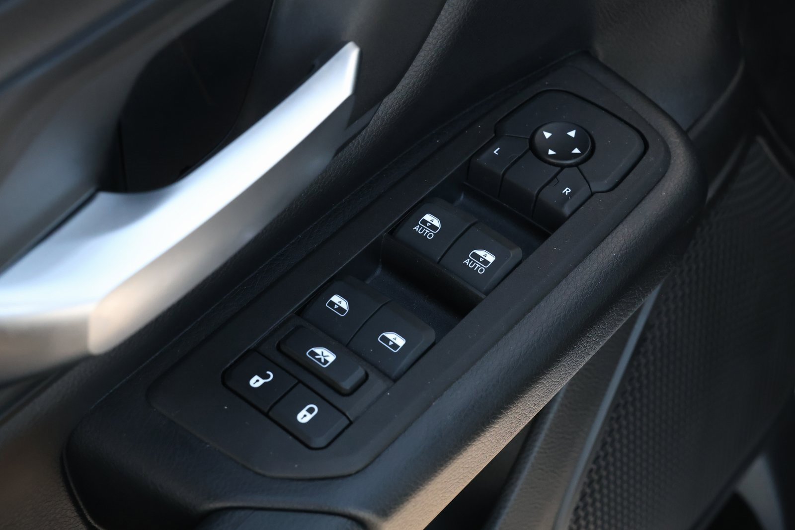 Used 2025 RAM 1500 Tradesman image 27