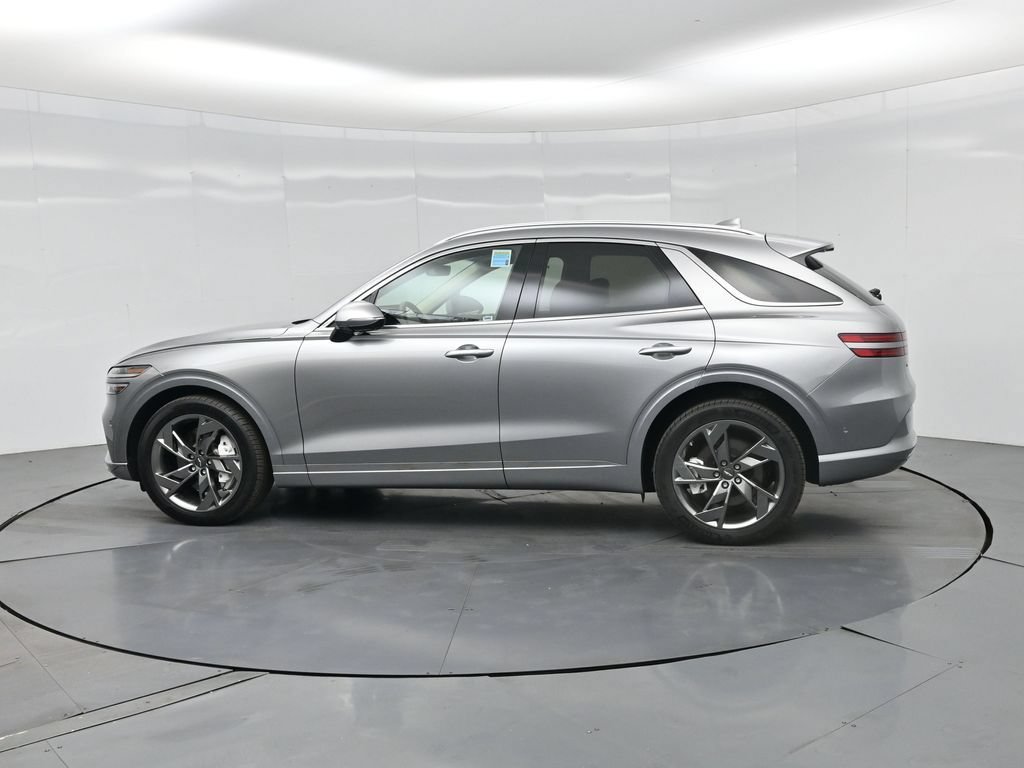 Used 2025 Genesis Electrified GV70 w/ Prestige Package AWD/4WD image 34