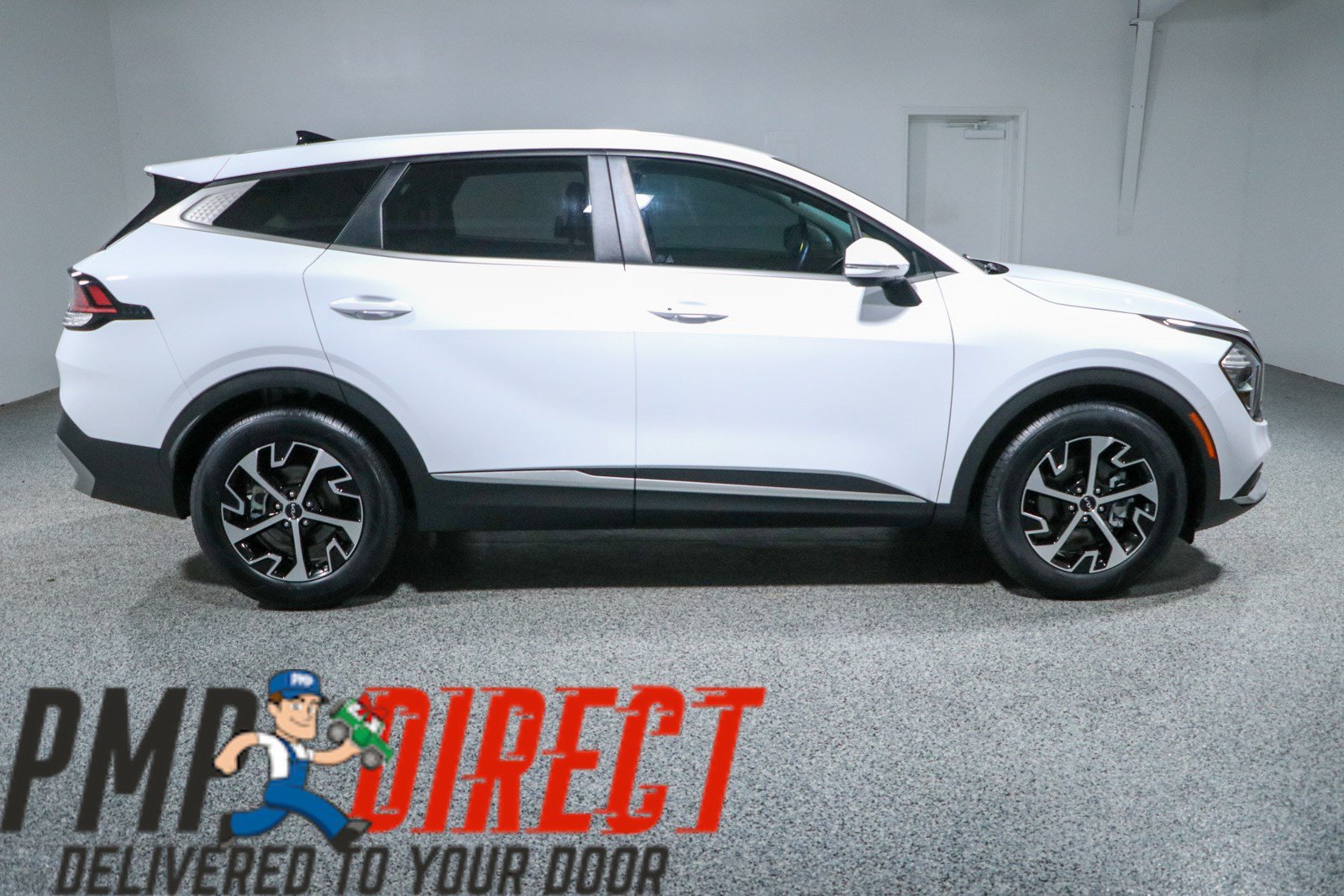 Used 2023 Kia Sportage EX FWD image 6