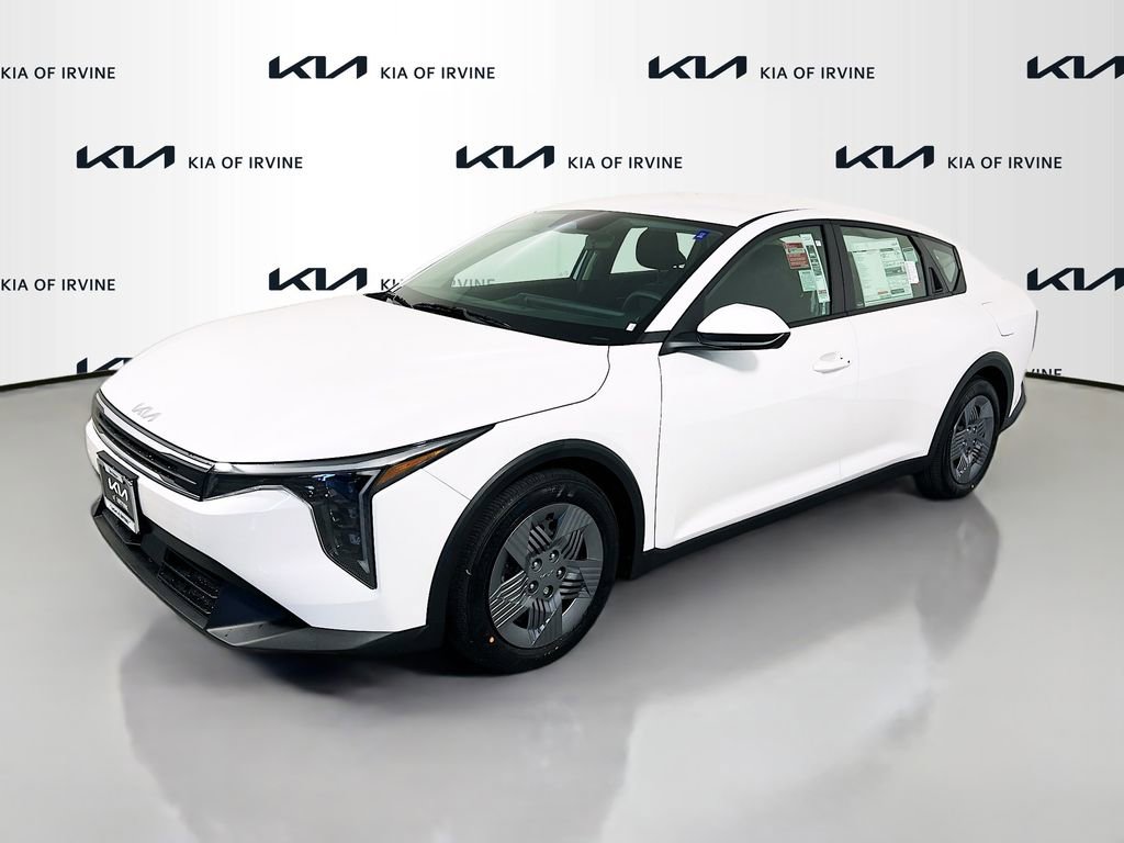 New 2026 Kia K4 LX image 3