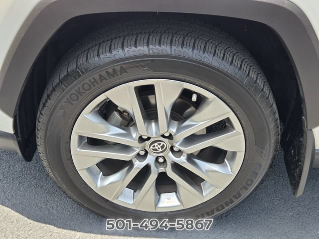 Used 2023 Toyota RAV4 XLE Premium FWD image 16