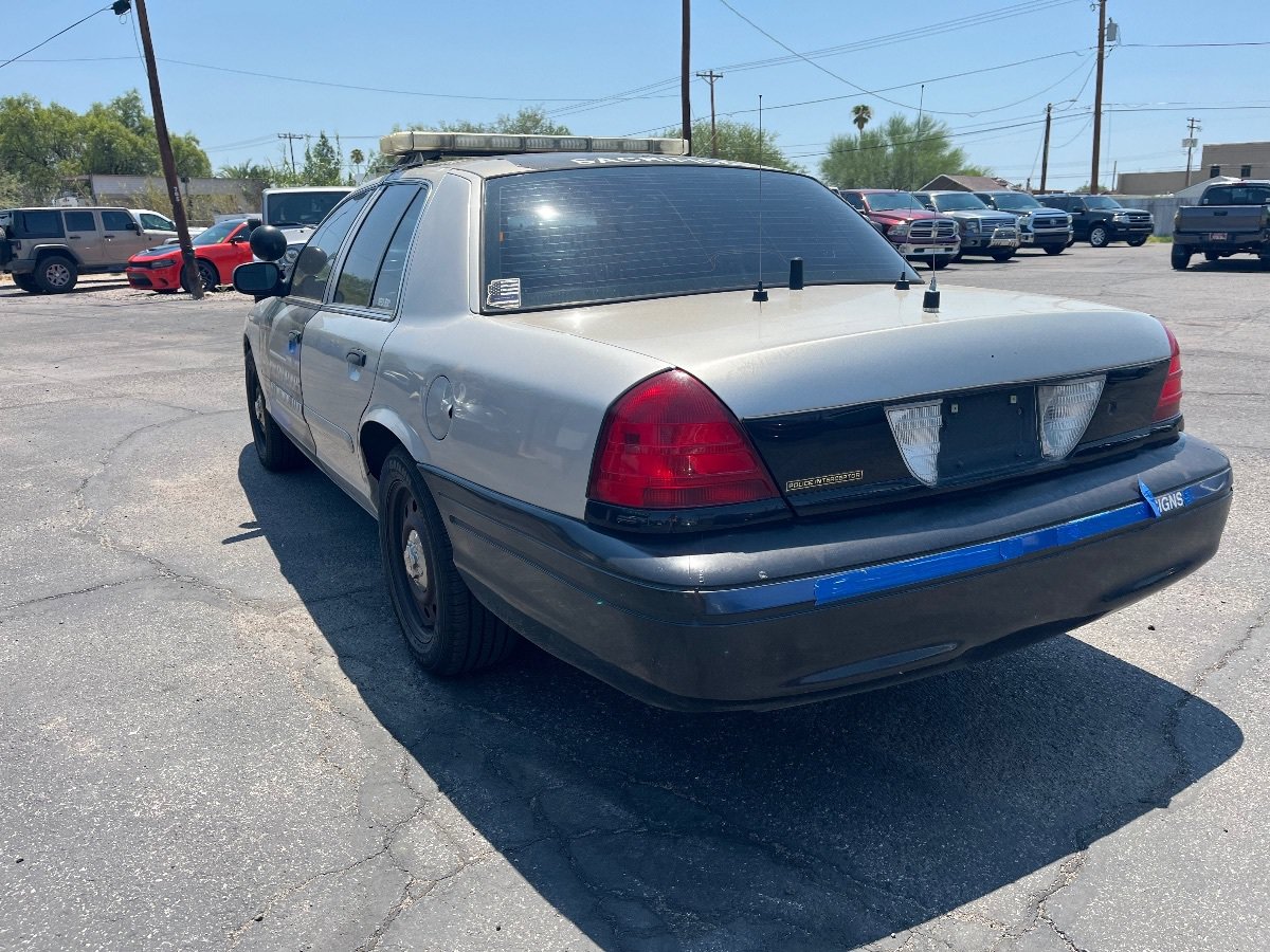 Used 2008 Ford Crown Victoria Police Interceptor RWD image 5