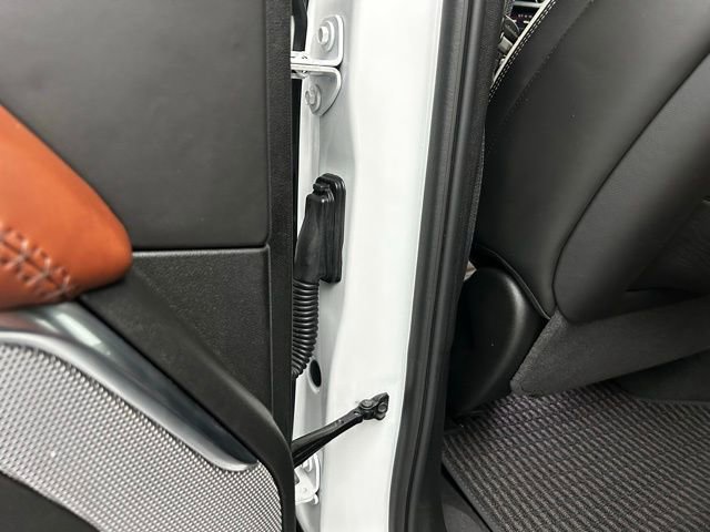 Used 2024 GMC Yukon XL Denali Ultimate image 38