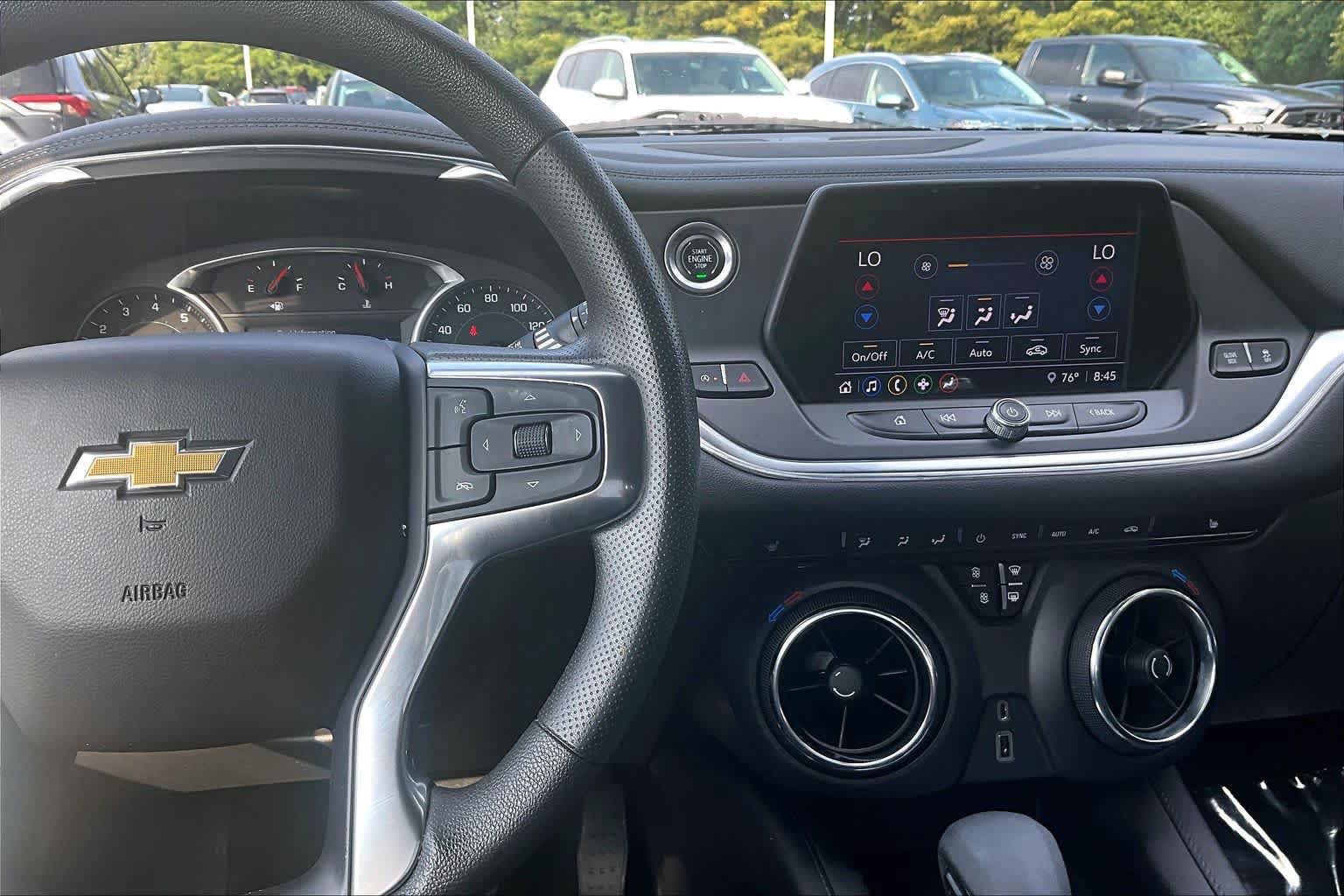 Used 2021 Chevrolet Blazer LT FWD image 24