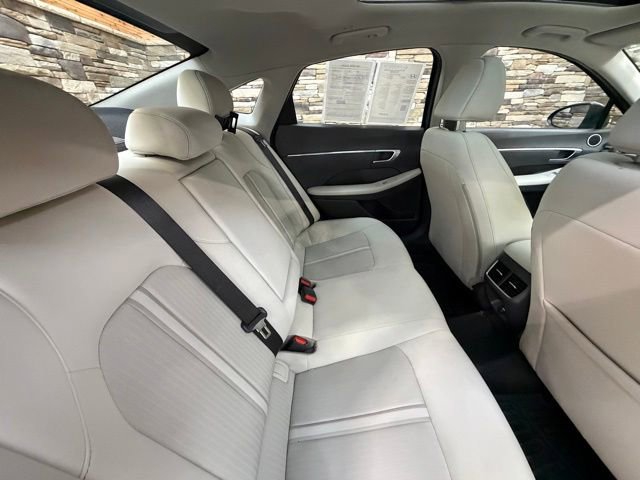 Certified 2023 Hyundai Sonata SEL w/ Convenience Package FWD image 34