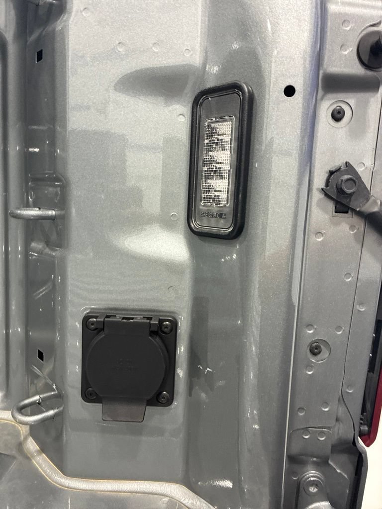 Used 2026 Chevrolet Silverado 1500 LT AWD/4WD image 8