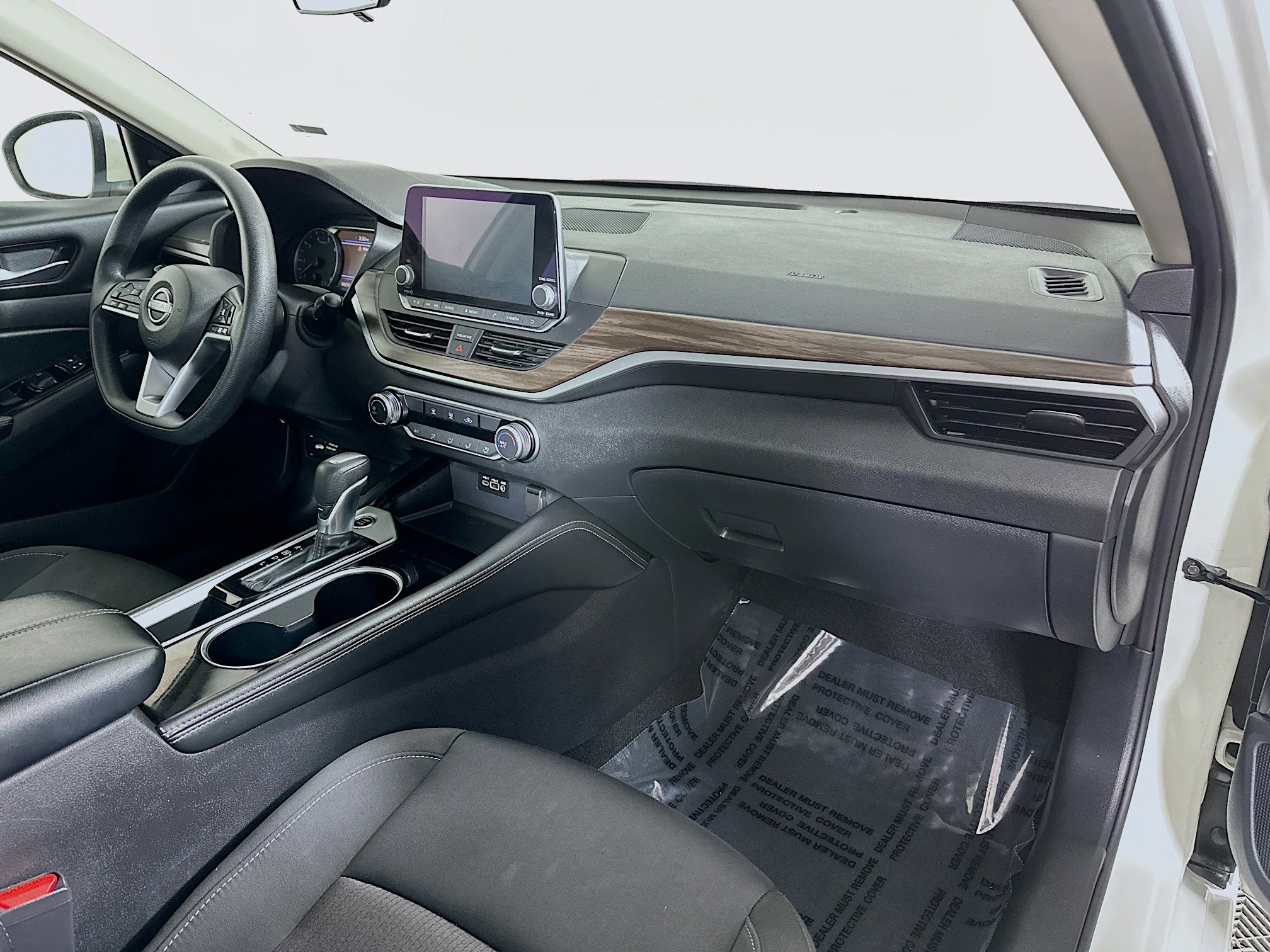 Used 2023 Nissan Altima 2.5 SV image 26