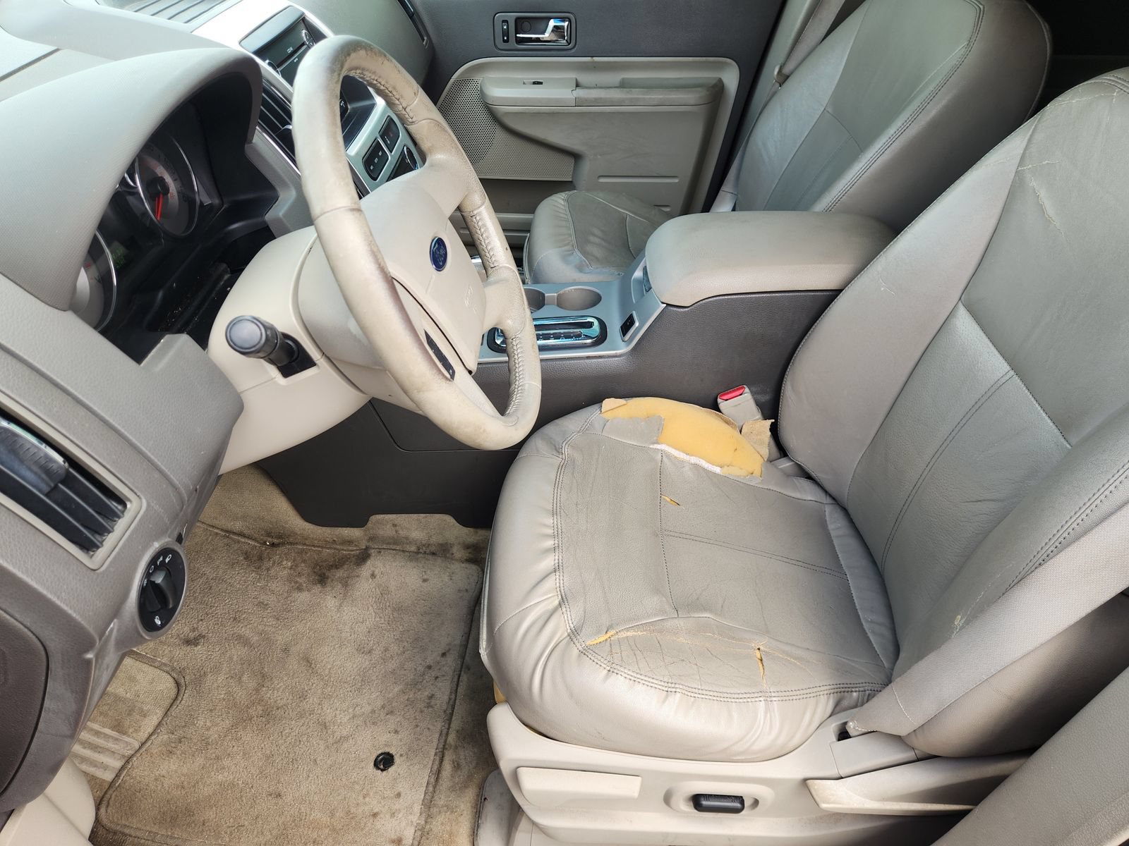 Used 2009 Ford Edge Limited FWD image 16