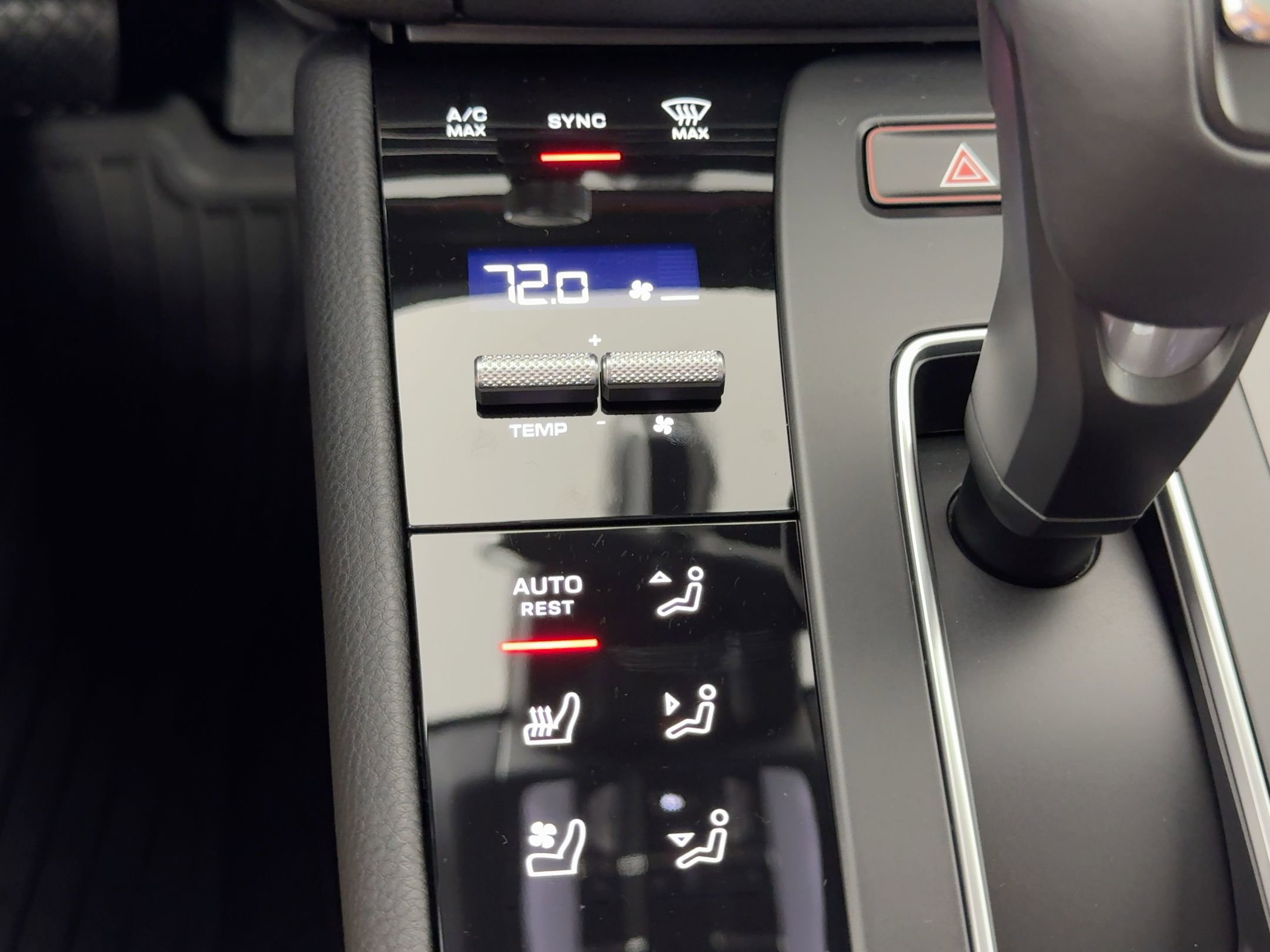Used 2026 Porsche Macan GTS AWD/4WD image 19