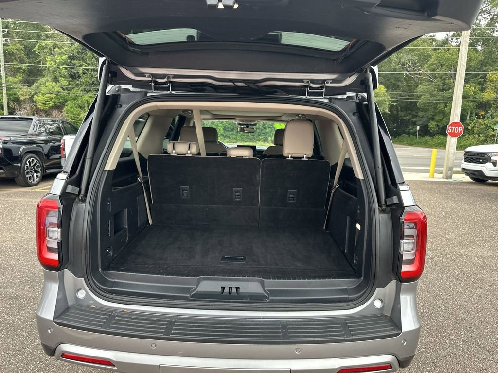 Used 2024 Ford Expedition Max Limited image 32