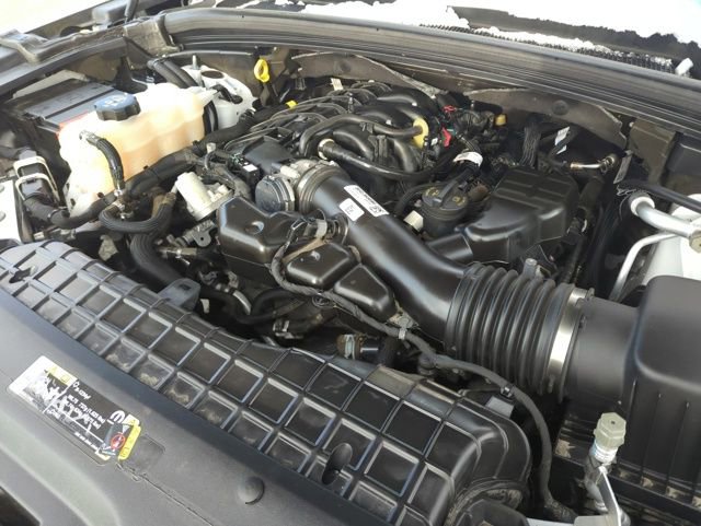 Used 2023 Jeep Grand Cherokee Limited w/ Luxury Tech Group II image 29