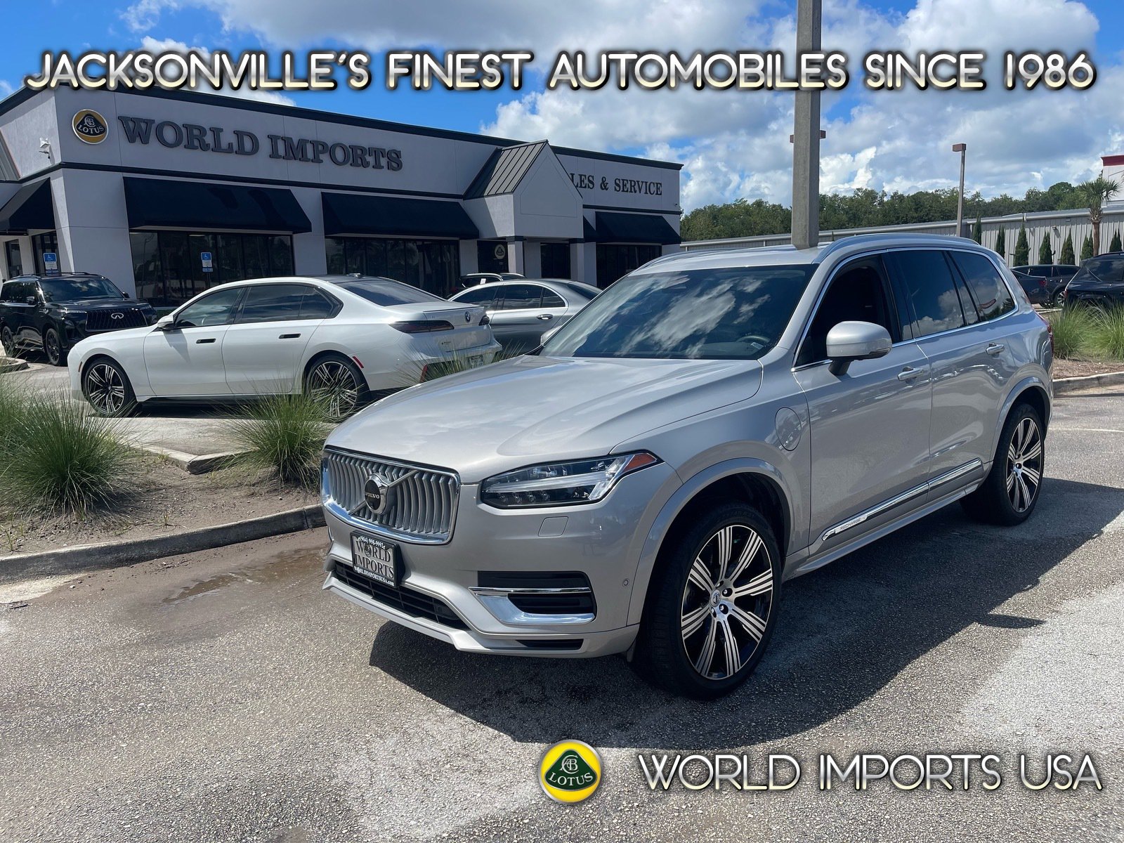 Used 2024 Volvo XC90 T8 Plus AWD/4WD image 1