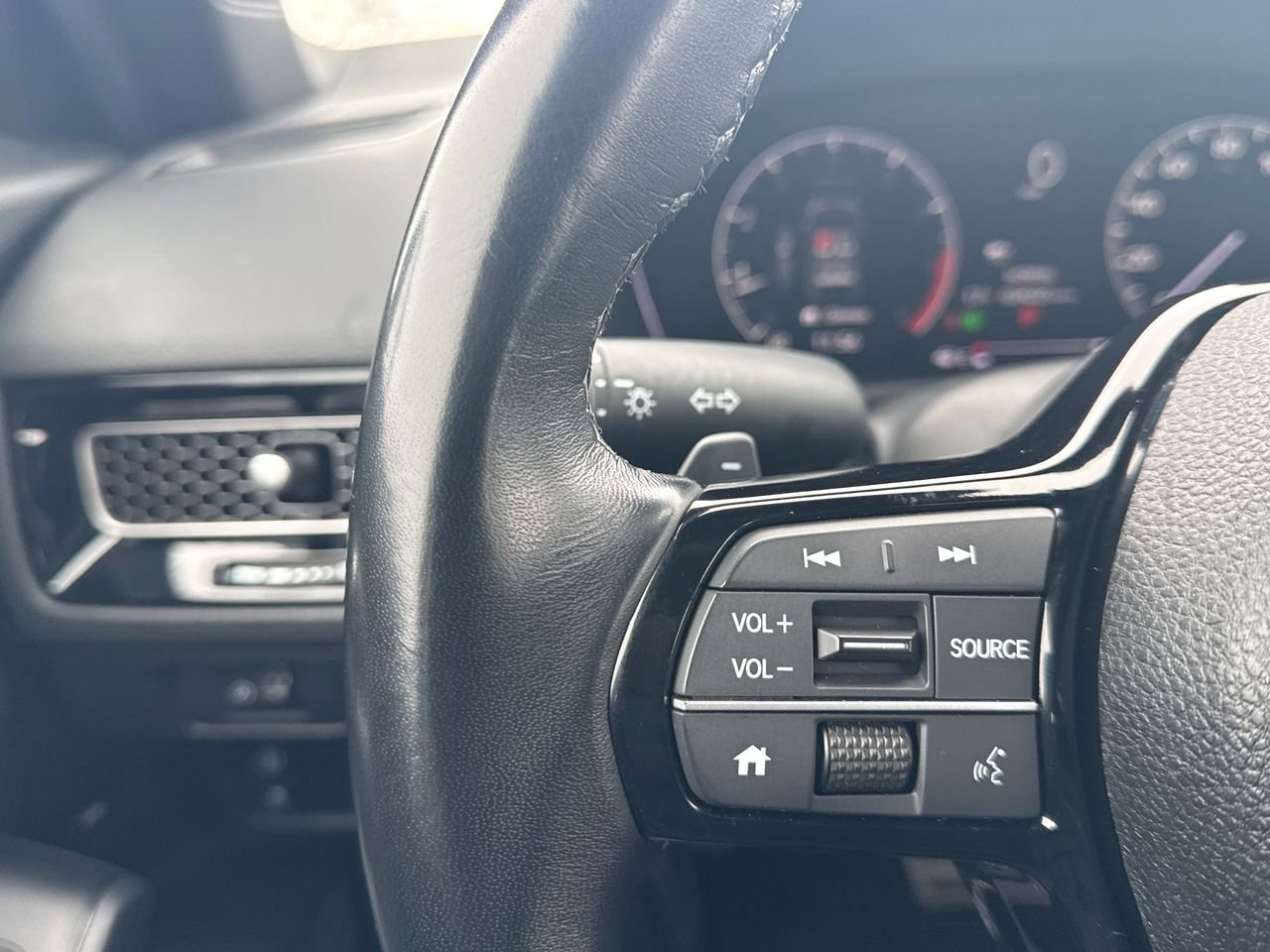 Used 2024 Honda Civic Sport image 28