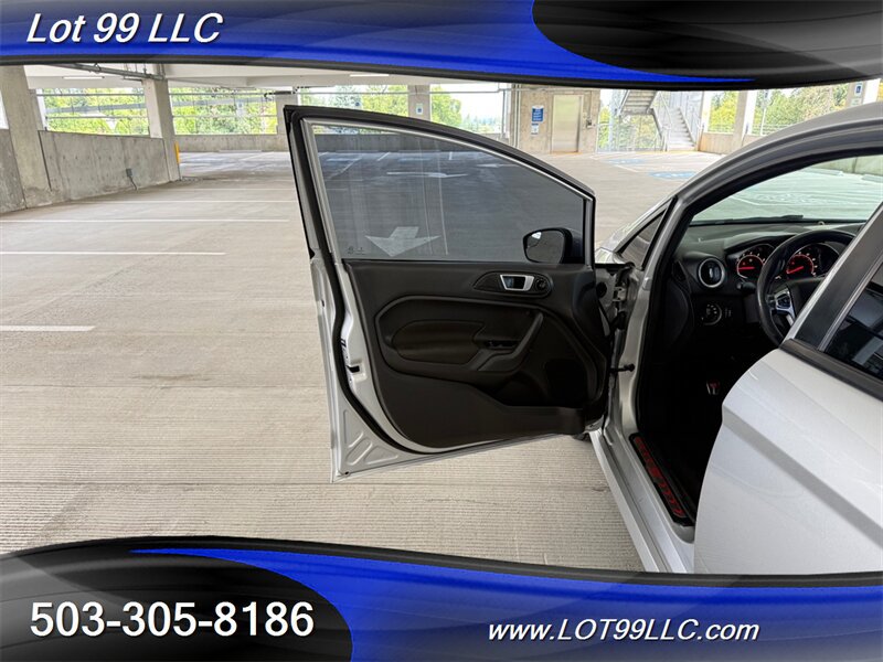 Used 2015 Ford Fiesta ST FWD image 31