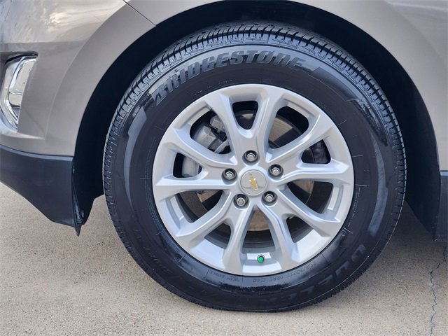 Used 2019 Chevrolet Equinox LT w/ Sun & Navigation Package image 21