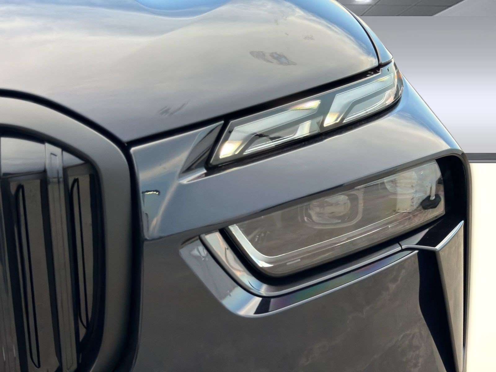 New 2027 BMW X7 xDrive40i w/ M Sport Package AWD/4WD image 11
