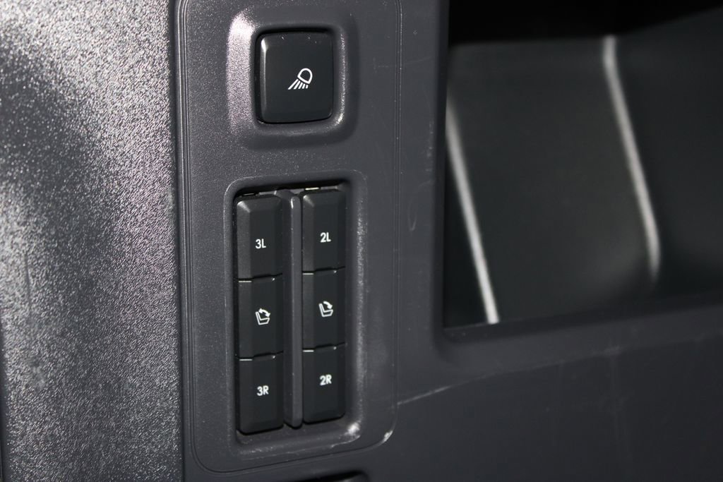 Used 2025 Lincoln Navigator Reserve image 22