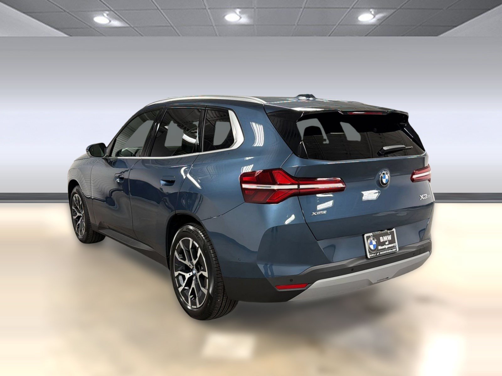 New 2026 BMW X3 xDrive30i w/ Convenience Package AWD/4WD image 3