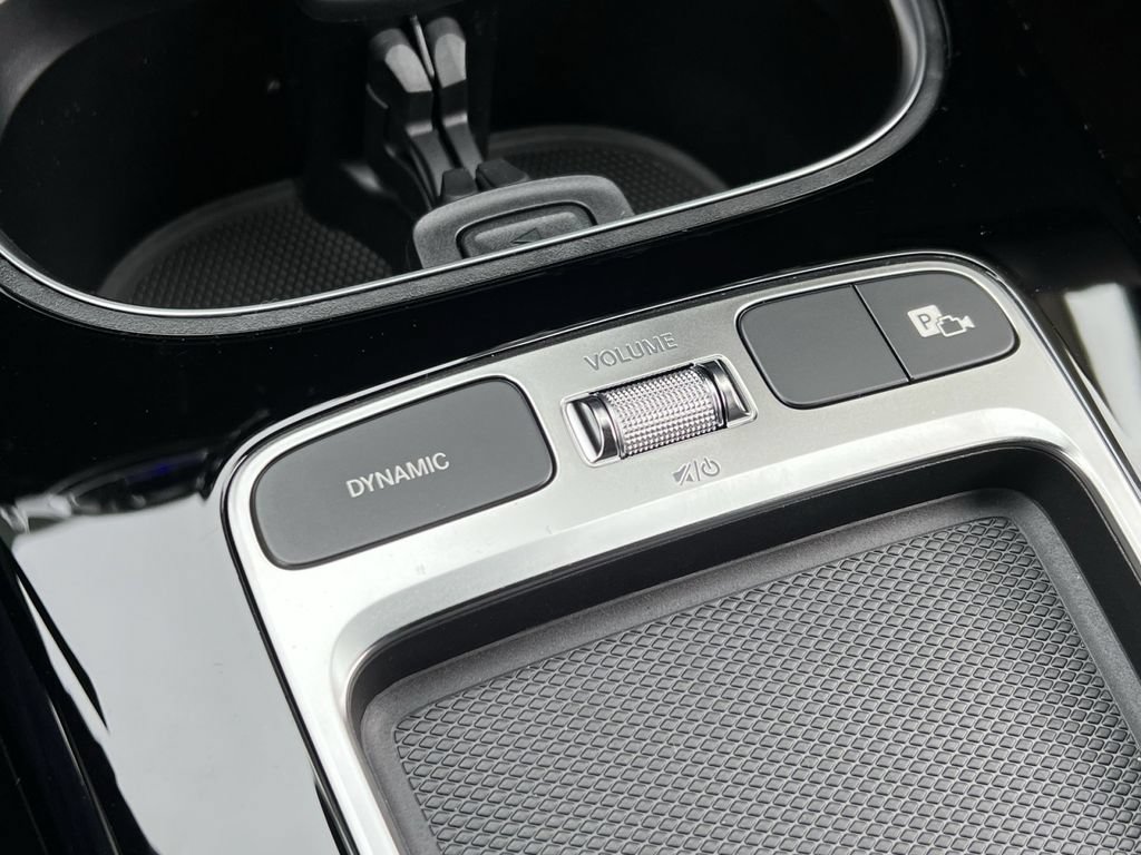 Certified 2026 Mercedes-Benz CLA 250 4MATIC image 31